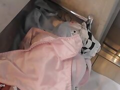 FC2-PPV-2875219 Sensual Temptress Ignites Desire, Mouth Skills Lead to Intense Passion