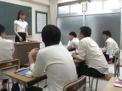 SVDVD-677 Sexy Cosplay Cutie Unleashes Epic Blowjob Showdown Thrills!