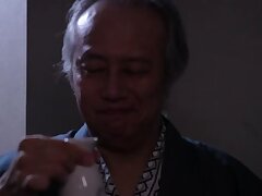 IPZZ-250 Seductive Japanese Beauty Teasing Her Sensual Pussy with Fingers