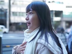 SDAB-220 Japanese Beauty Reveals Small Breasts During Car Seduction