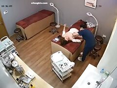 Beauty_and_Body_Center Blissful Pussy Licks & FootJob Ultimate Sensual Pleasure