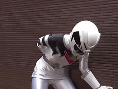 SPSB70_01 Seductive Woman Enjoys Intense Thrusting With Oversized Sex Toy