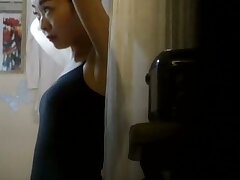 28105986 Massive-Busted Seductress Teasing & Masturbating Live on Camera Show