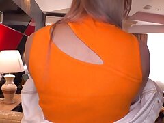 BLK-643 Tempting Tiny Japanese Girl Delivers Hot Blowjob Under Shower Streams