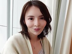 241GAREA-586 Japanese Beauty Takes Hard Cock From Unknown Man