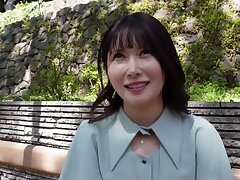 HMDNV-750 Seductive Japanese Babe Teases Her Lustful Pussy for Ultimate Pleasure