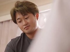 MIMK-056 Hot Japanese Beauty Enjoys Steamy Sex With Her Food-Lover Partner