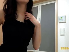 mimpaku65 Hot Sultry Japanese Beauty Shows Off Massive Tits Teasingly