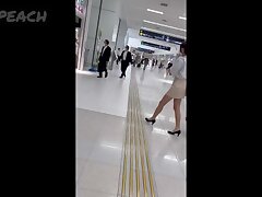 skypeach3 Seductive Petite Japanese Girl Provides Tempting Massage Pleasure