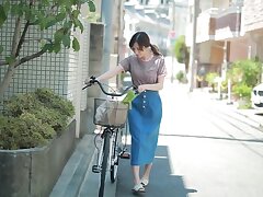 HMN-516 Sexy Curvy Babe Loves Getting Her Wet Pussy Fucked Deep