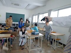 HUBLK-043 Pantyhose-clad Japanese Beauty Screams Loudly in Passionate Hardcore Action